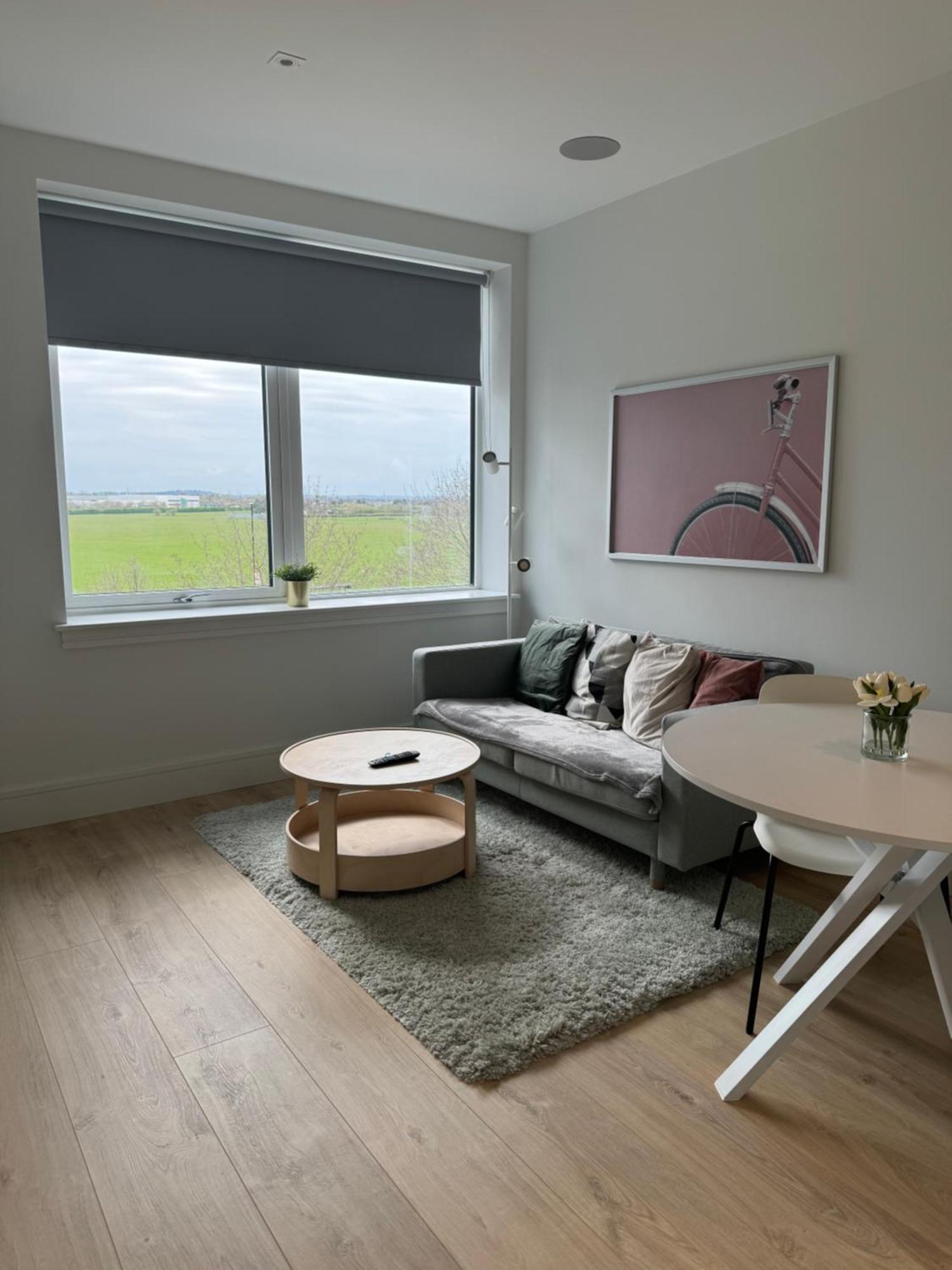 London Luxxe Suites & Apartments - London Heathrow Airport, Terminal 1 2 3 4 5 Hillingdon Exterior foto